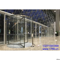 单行不锈钢旋转门,单行不锈钢转门,郑州同创不锈钢加工厂 郑州不锈钢加工 产品案例 旗杆厂家 自动门 电动门 松下自动门 多玛自动门 岗亭厂家 岗亭 郑州不锈钢加工厂